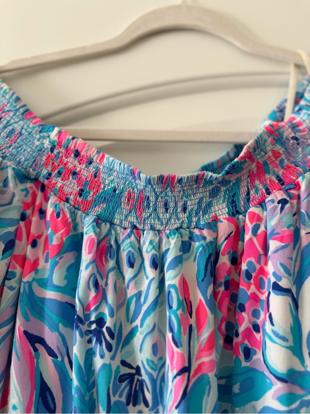 Lilly Pulitzer Long Sleeve Abstract Floral Tunic — Pink, Navy, Light Gray. - Picture 4 of 7